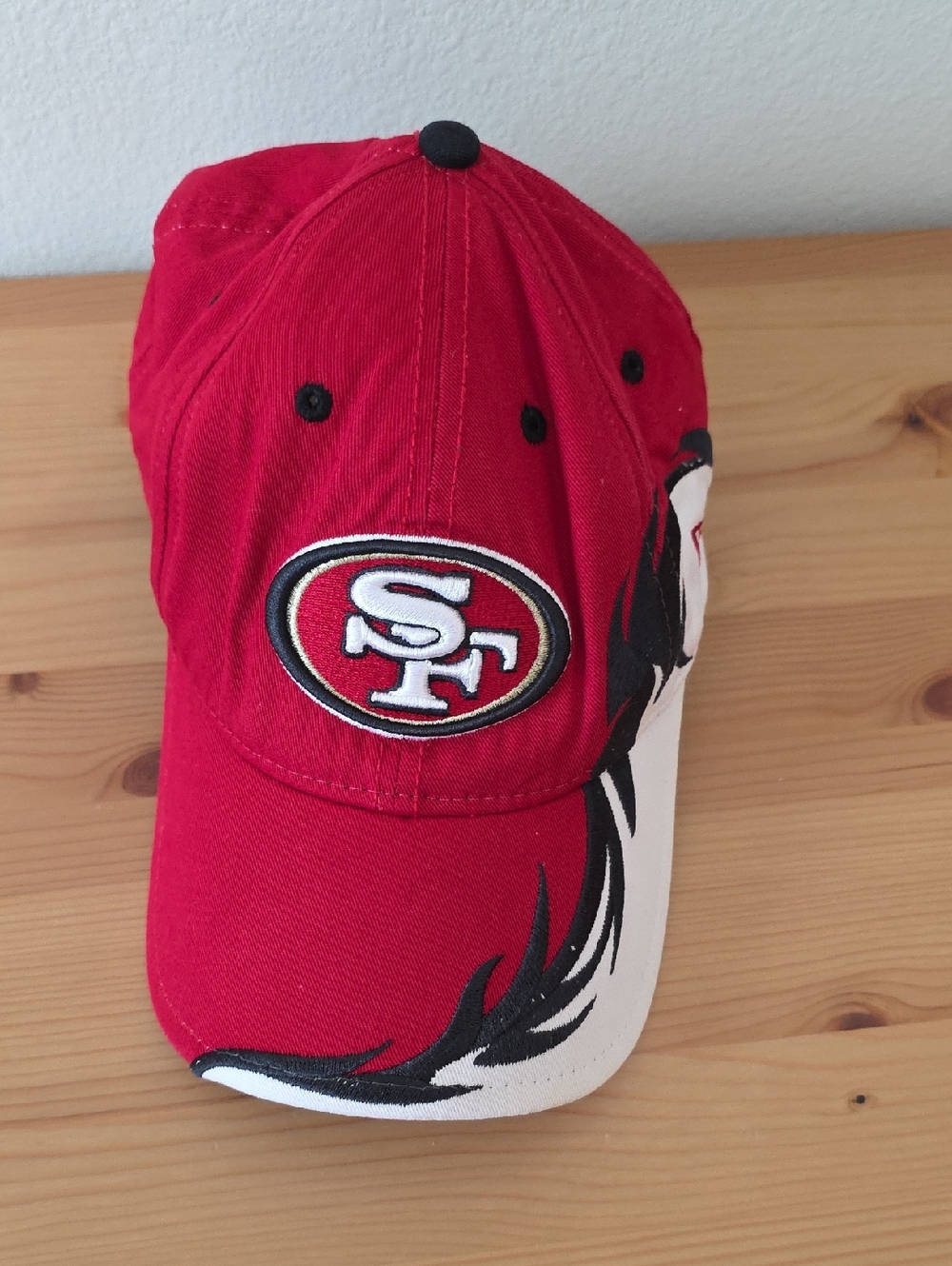 San Francisco 49ers Red Baseball Cap with Embroidered Logo